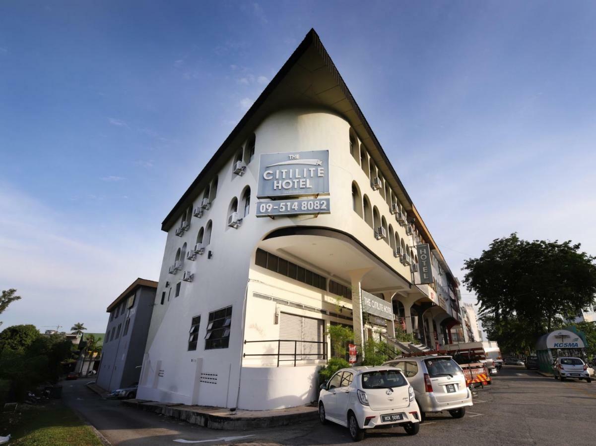 Oyo786茨迪利特酒店 关丹 外观 照片